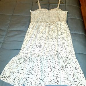 White polka dot dress size XXL